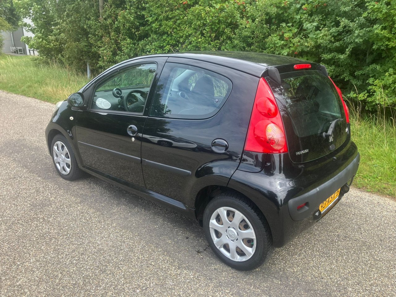 Peugeot 107 1.0