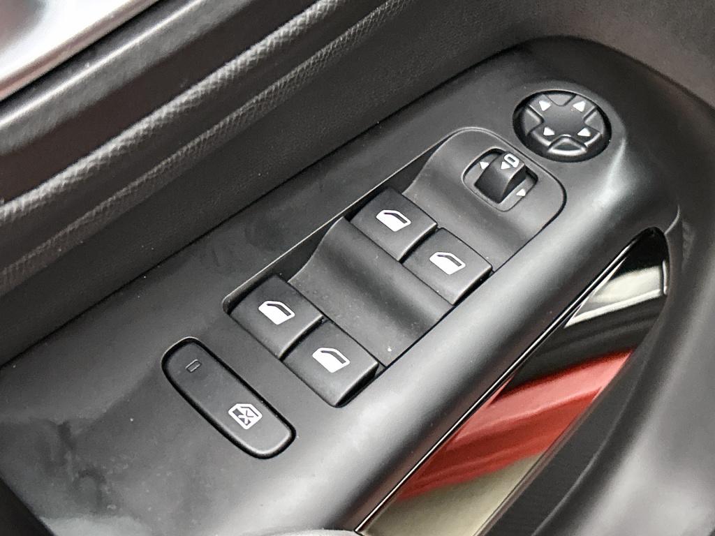 Citroen C5 Aircross 130 pk feel | rijklaar | parkeersensoren rondom | camer