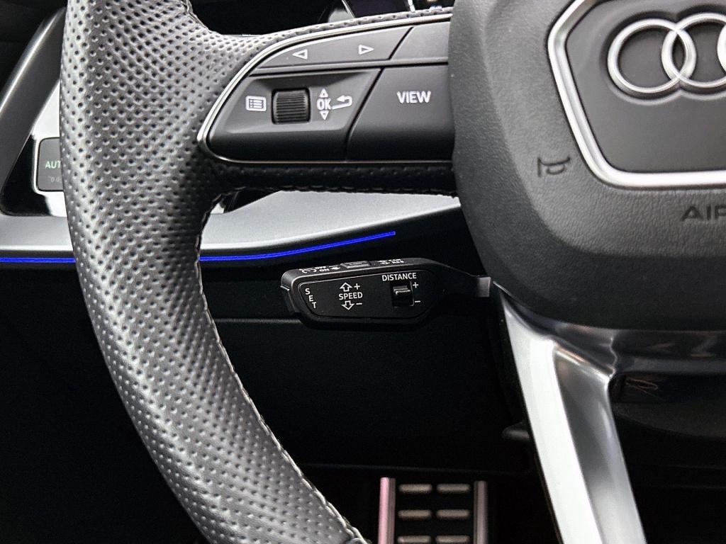 Audi A3 sportback 35 tfsi s edition | 2x s-line | panoramadak | sonos | mat