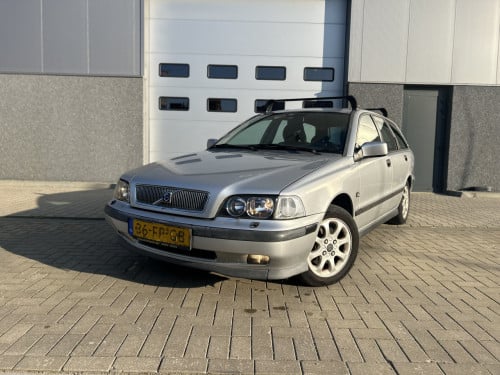 Volvo V40 1.8 Dynamic/AUTOM/NAP/AIRCO/APK/INRUILKOOPJE/