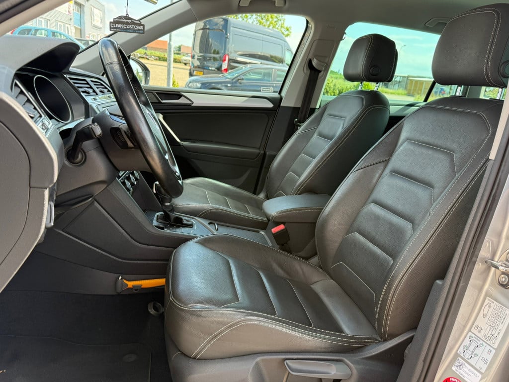 Volkswagen Tiguan 1.4 tsi act connected series dsg