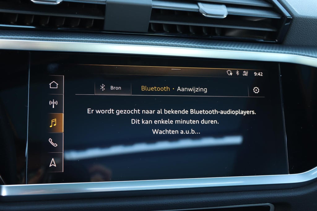 Audi Q3 35 tfsi s-line edition 150pk