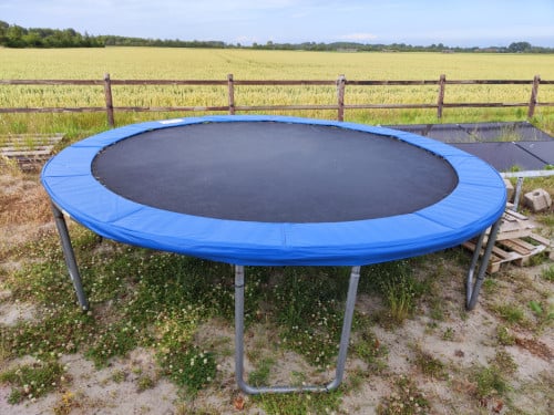 Trampoline 360 diameter