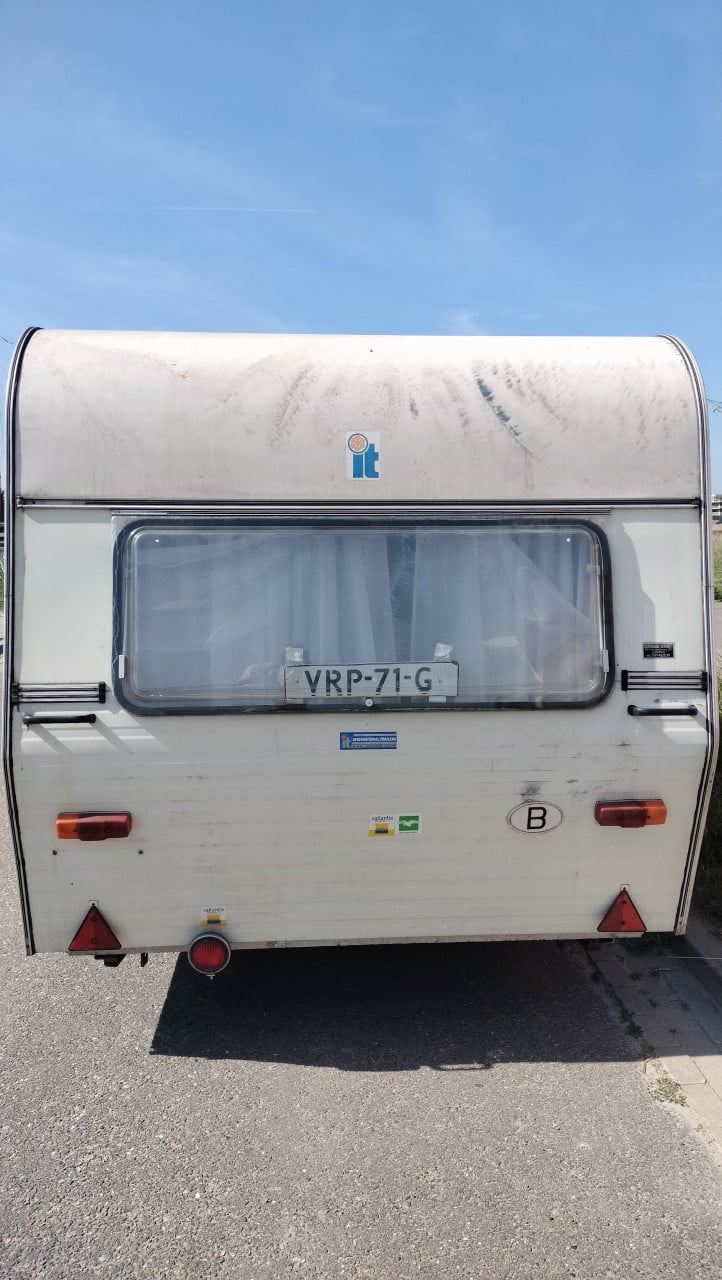 RETRO IT caravan