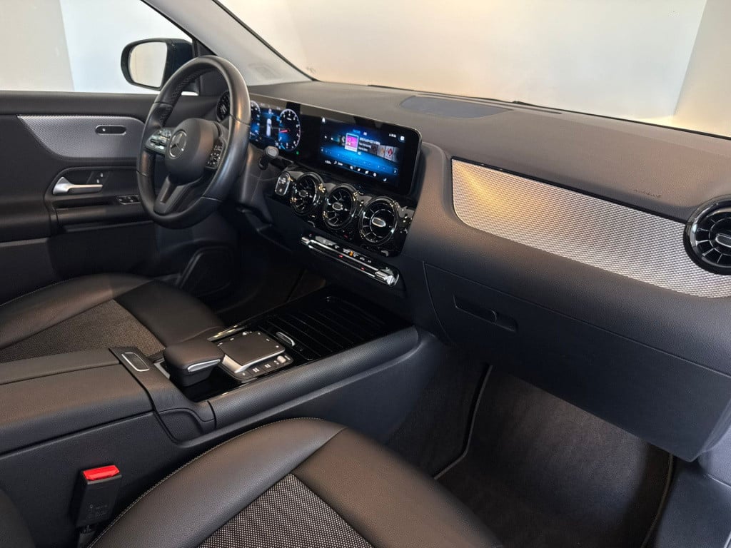 Mercedes-Benz Gla-klasse 180 business solution