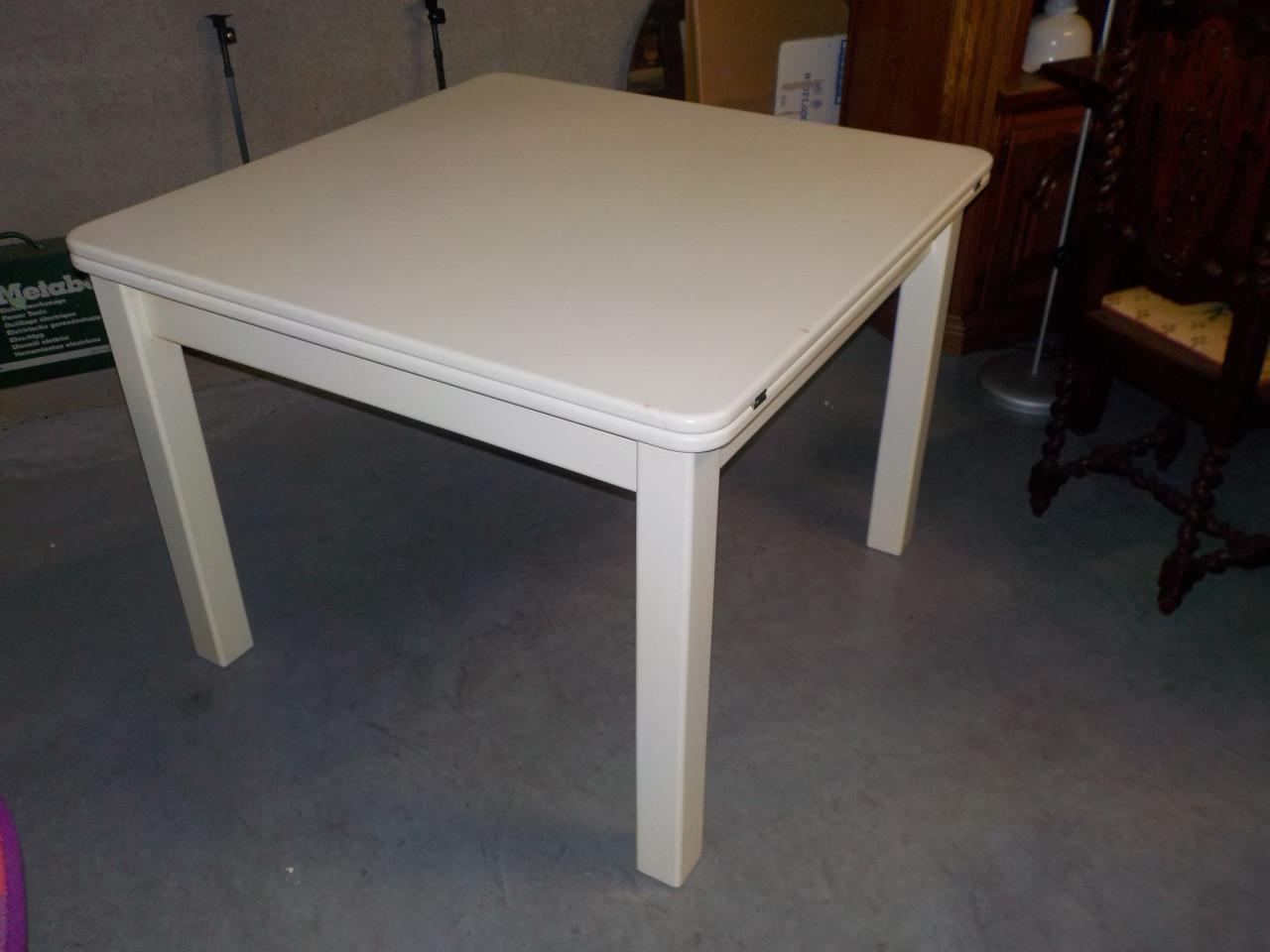 Mooie kwaliteit verlengbare tafel 100 x 100 , 200 x 100 cm  zeer goede staa