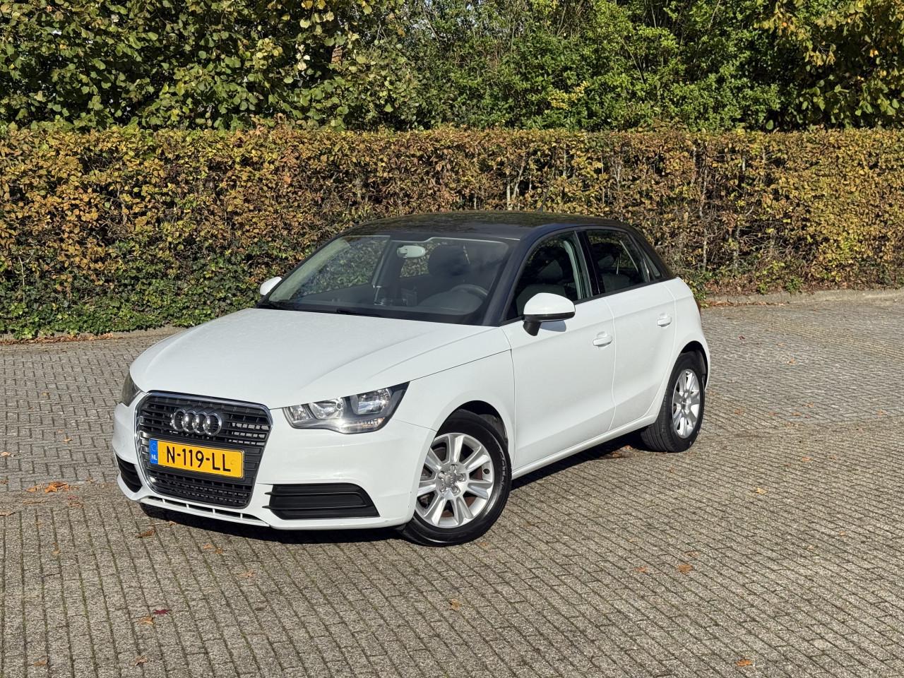 Audi A1 Sportback - 1.2 TFSI Ambition Pro Line Business Stoelverwarming