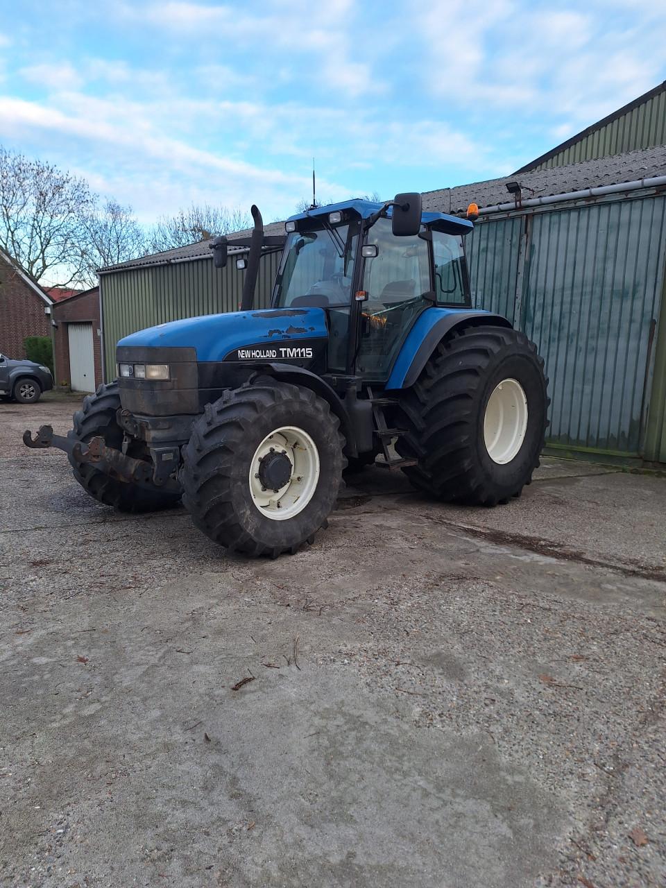 Newholland TM 115 met gps
