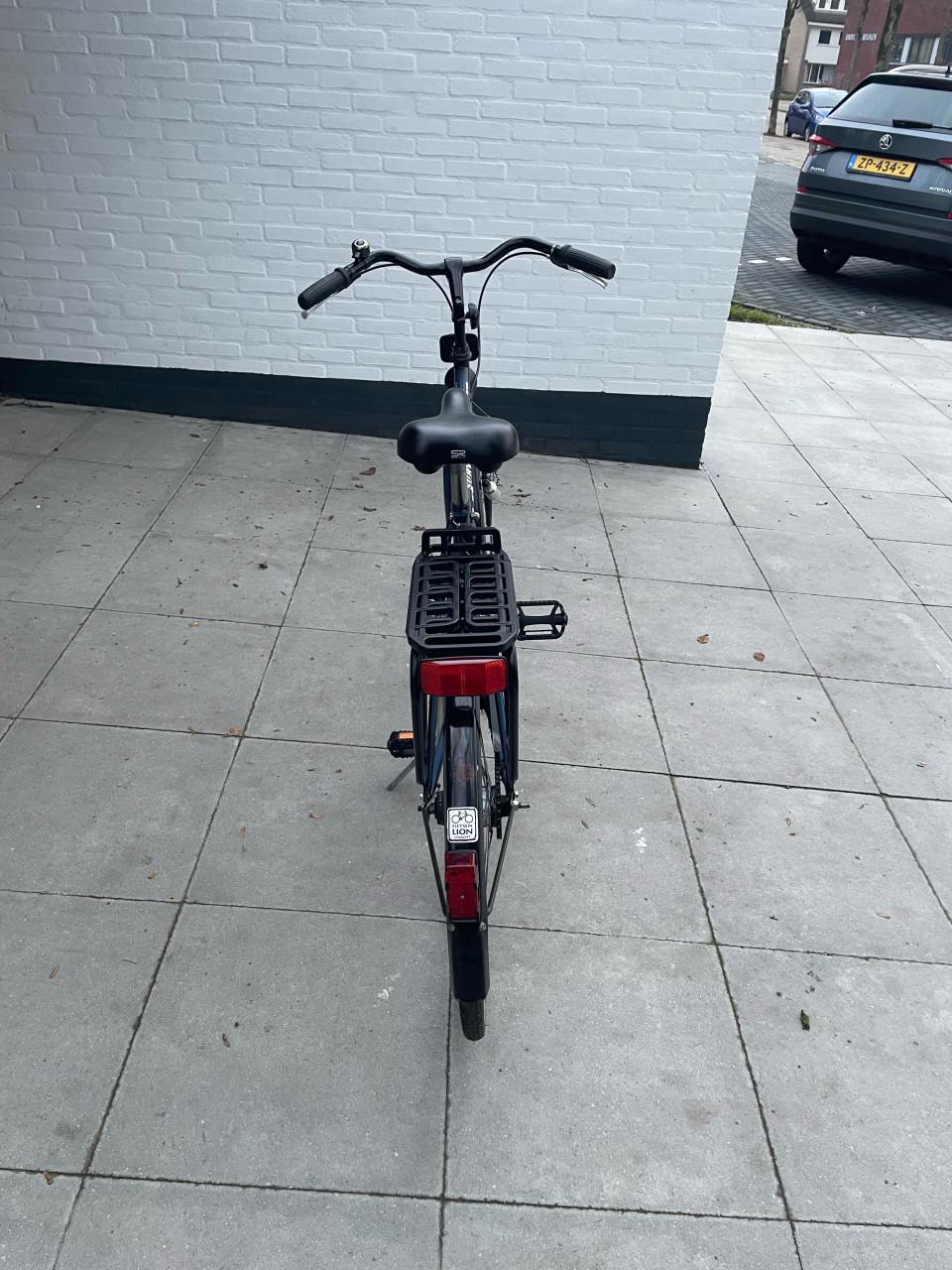 GRATIS  AF TE HALEN.