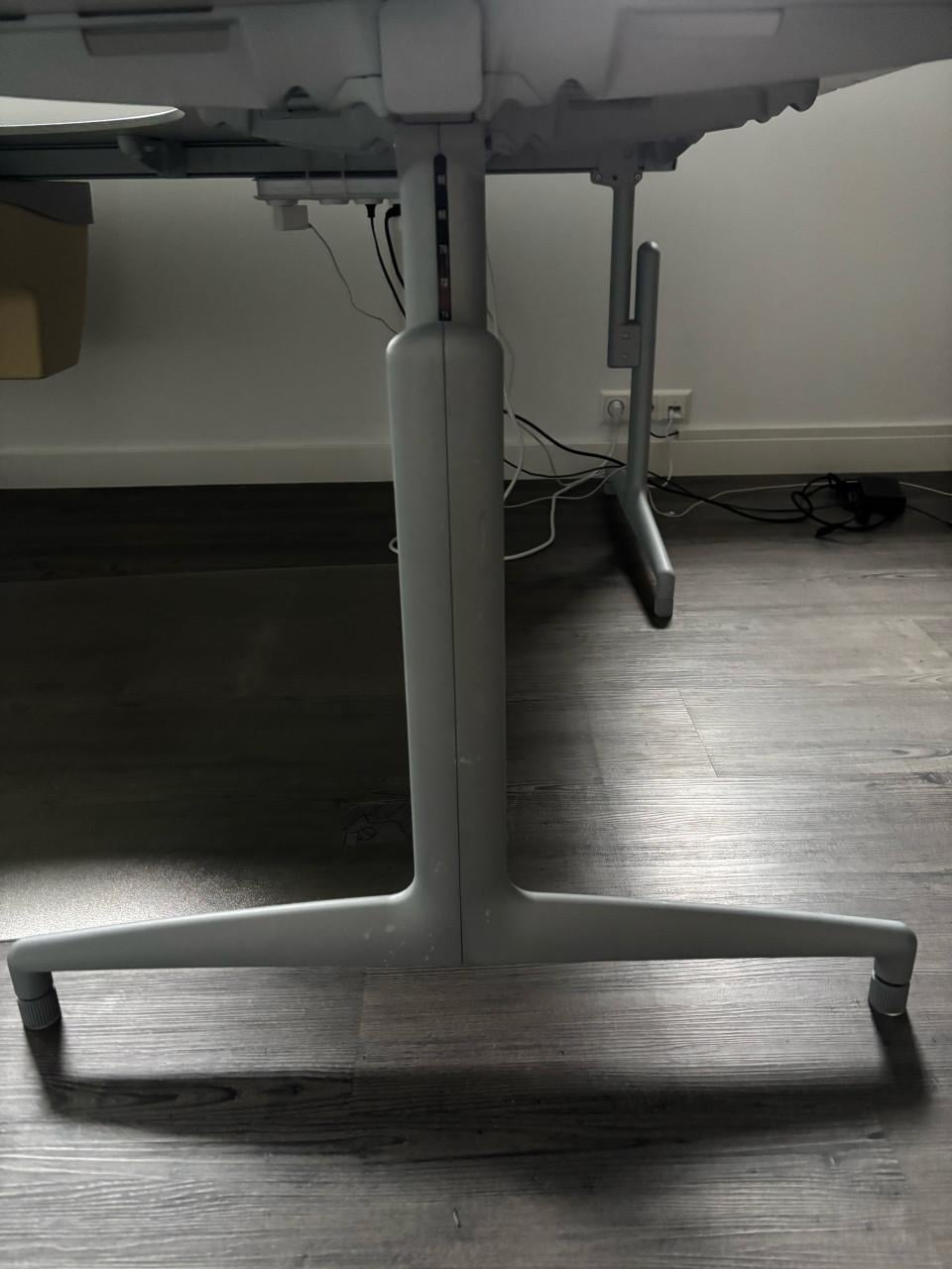 Lensvelt Rizatto hoekbureau's