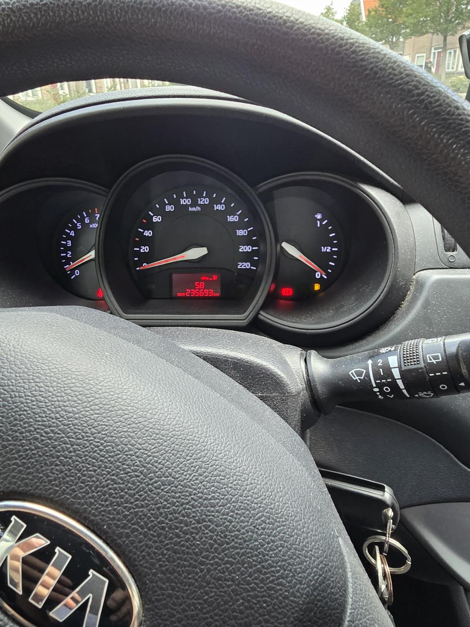Te koop kia Rio 2012 apika 8 maart 2027