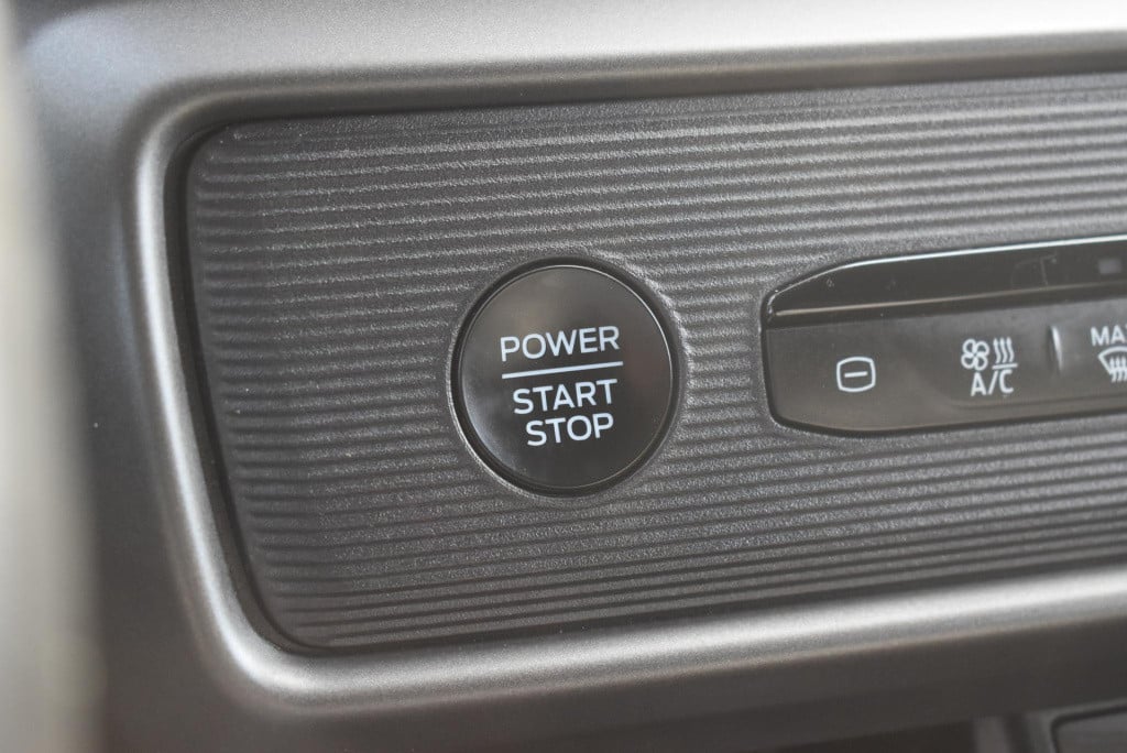 Ford Transit Courier 1.0 ecoboost limited | automaat | benzine | climate co