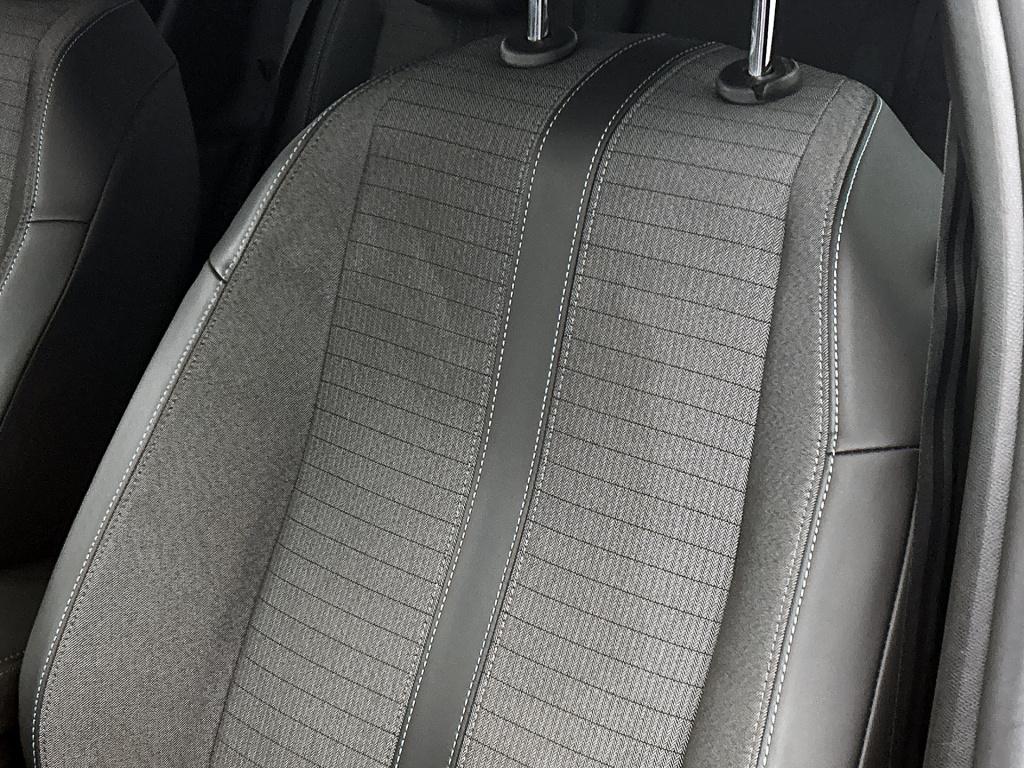 Peugeot 208 100 pk allure pack | rijklaar keyless | camera achter |