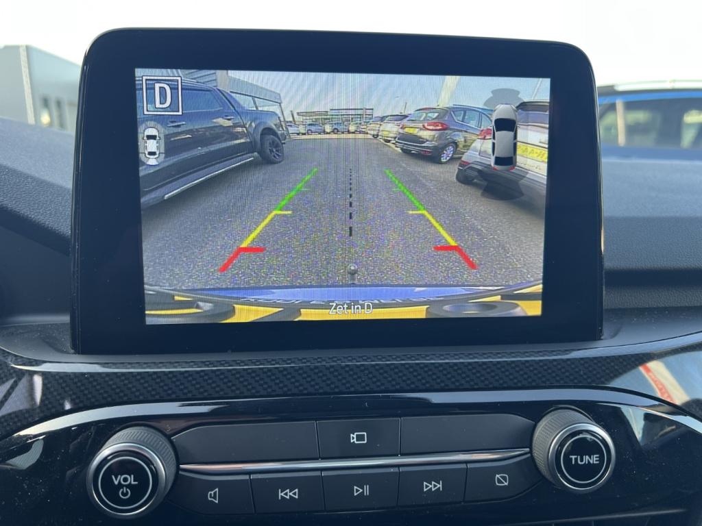 Ford Kuga 2.5 phev e-cvt 225pk st-line x , trekhaak , winterpack,