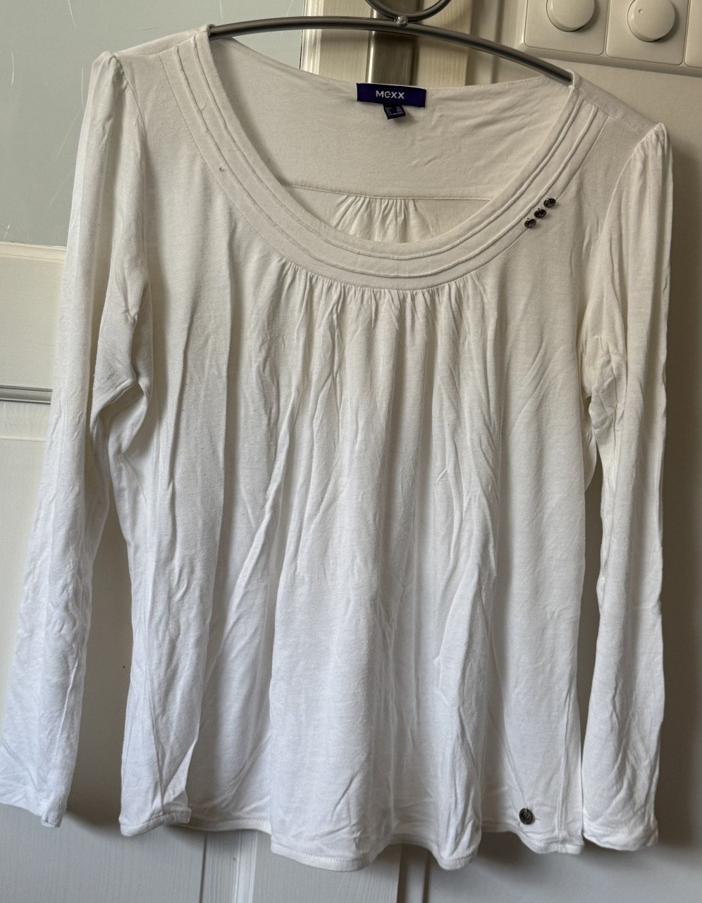 4 mooie Tops. Elvira zgan , Mexx, Liv. Mt 42/44