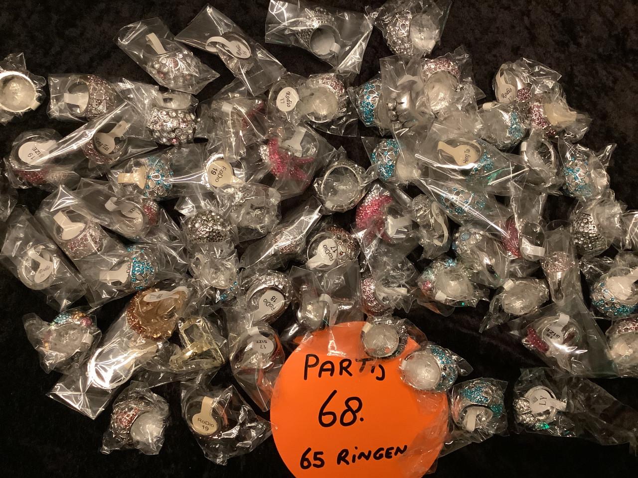 ***** partij nieuwe prachtige ringen *****. . (Partij 68)