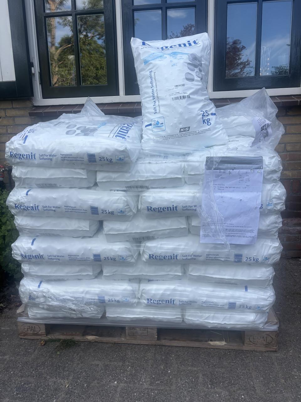 Waterontharderzout, zouttabletten, onthardingszout