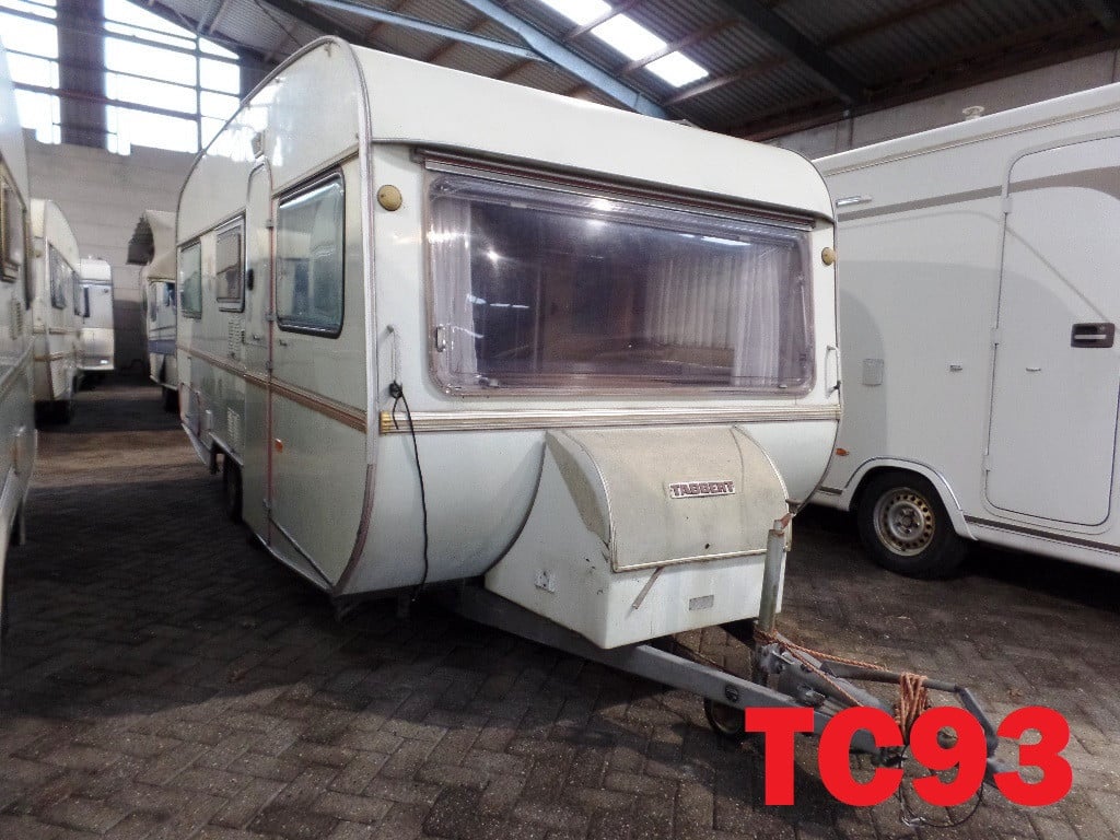 Ruim aanbod tourcaravans met en zonder geldig kentekenbewijs te koop