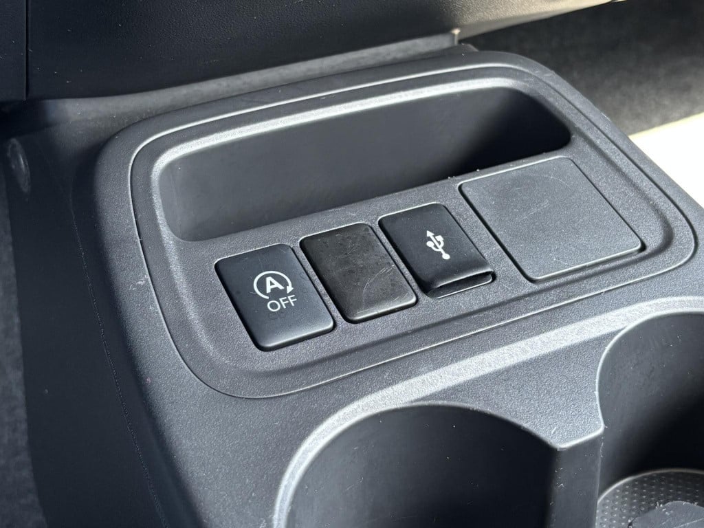 Mitsubishi Space Star 1.2 connect+