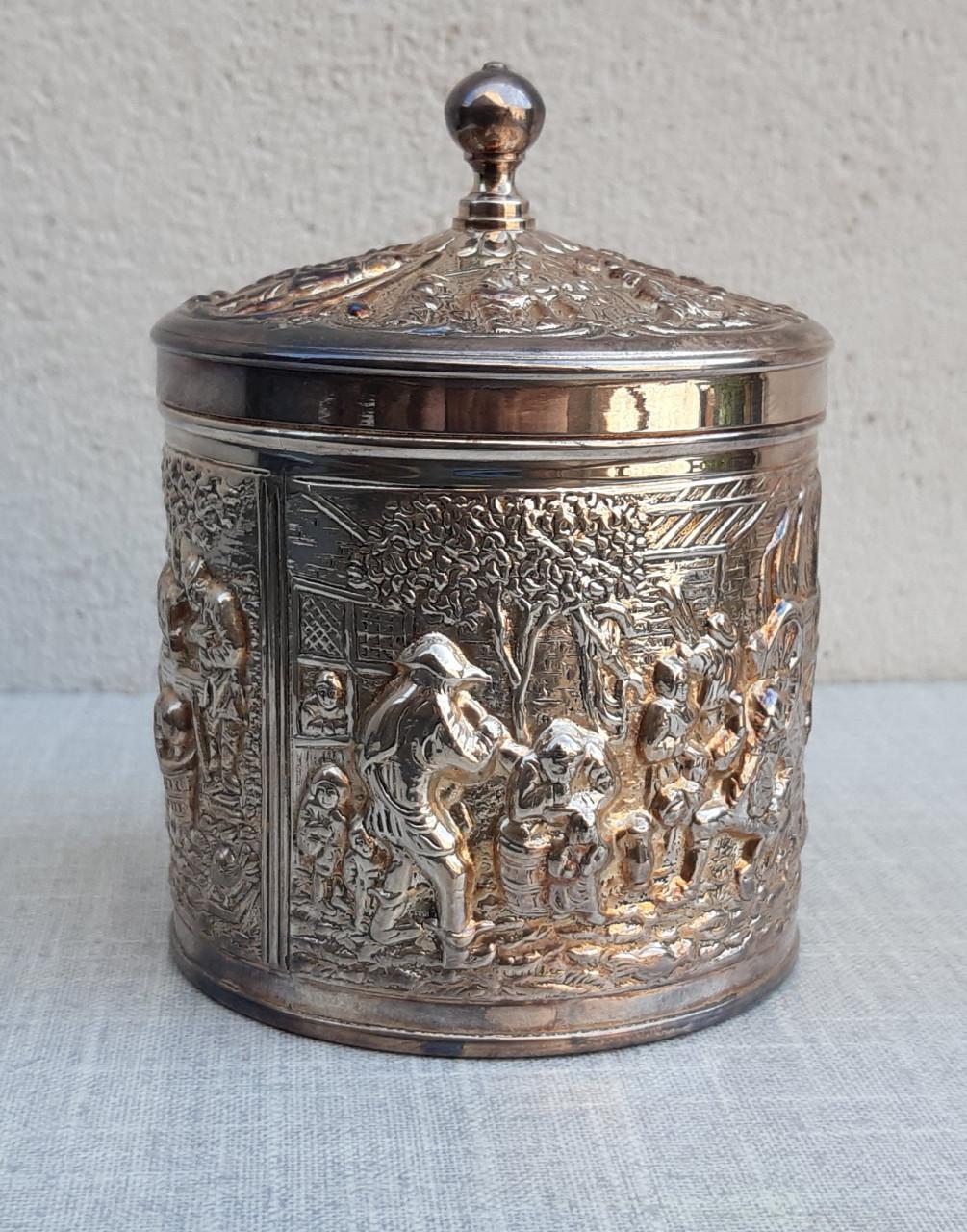 Theedoosje, verzilverd, uitgave Douwe Egberts