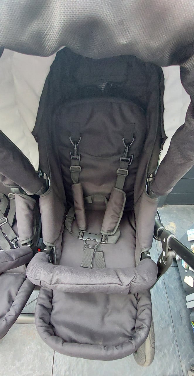 Dubbele kinderwagen