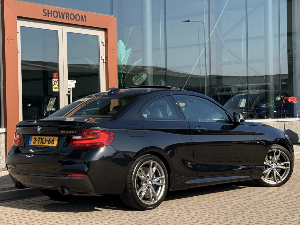 BMW 2-serie coupé m235i high executive | schuifdak | harman / kardon | crui