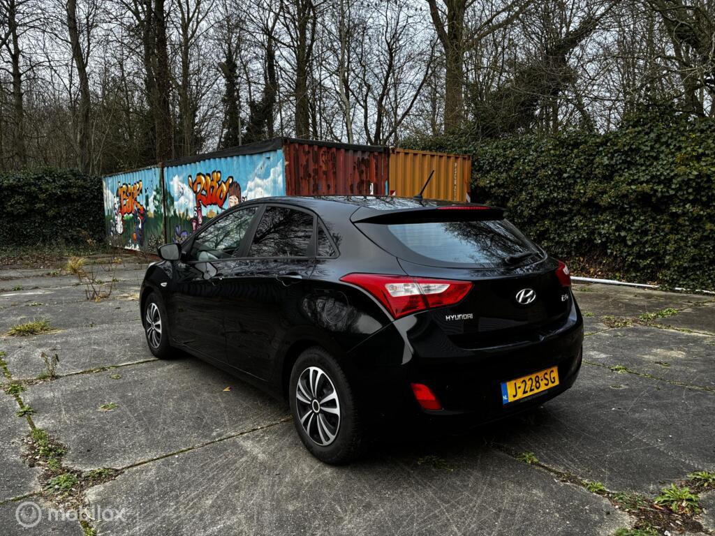 Hyundai i30 1.4 Cruise Clima Led 5Deurs km165.001Nap BJ2012