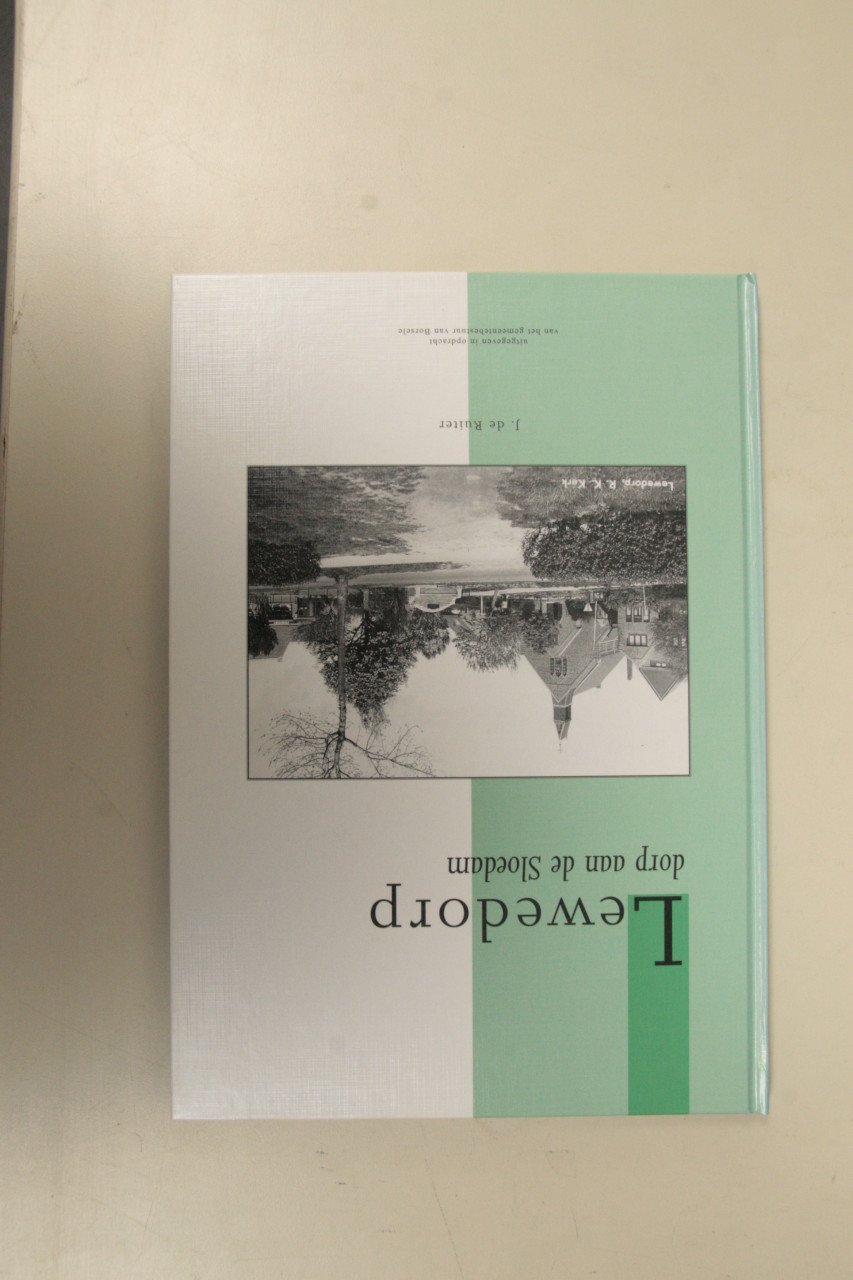 Boek over lewedorp