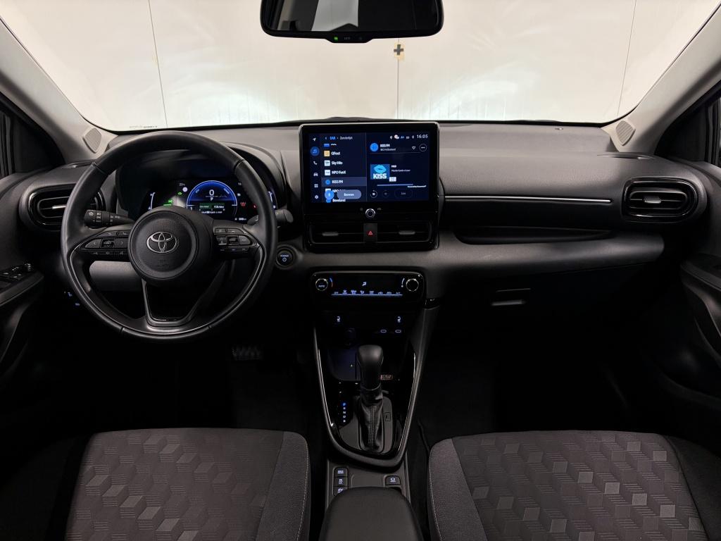 Toyota Yaris 1.5 hyb. 115 dynam