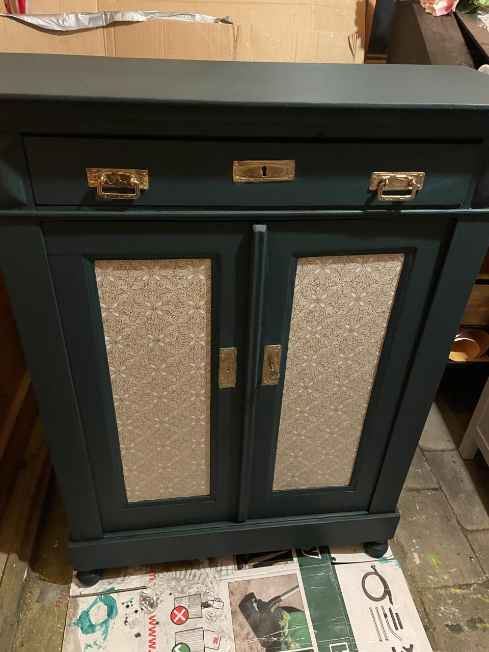 Sfeervol landelijk kastje