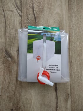 Nieuwe opvouwbare watertank 10 liter. Kampeertank, drinktank