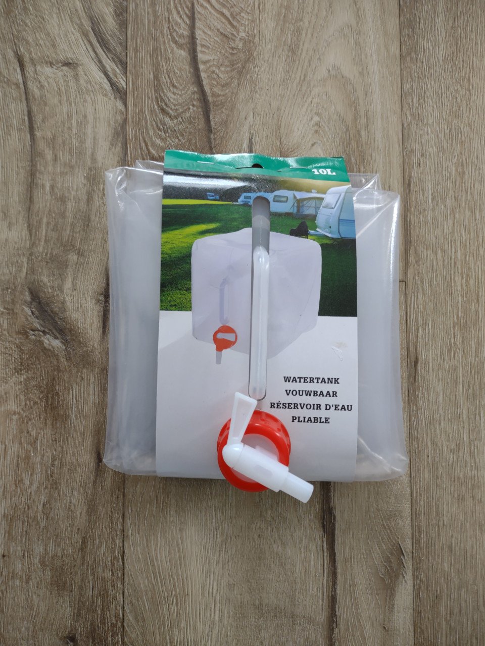 Nieuwe opvouwbare watertank 10 liter. Kampeertank, drinktank