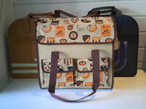 Nieuwe Tas Pakaf Enkel 12,50