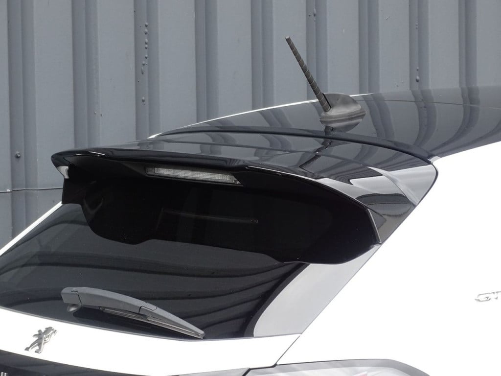 Peugeot 208 1.2 puretech gt-line automaat | pano | stoelverwarming