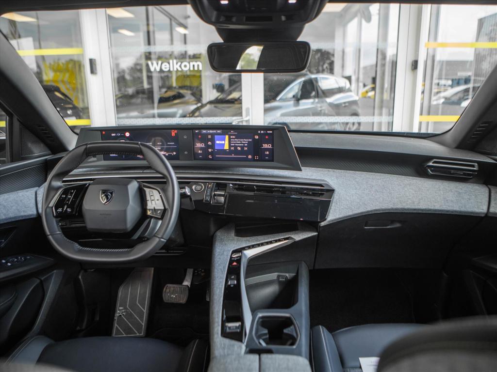 Peugeot 5008 hybrid 145pk e-dcs6 allure 7p automaat | apple/android | camer
