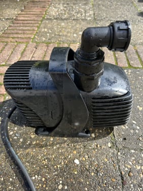 Te koop Messner mpf 13000 sterke en zuinige Vijverpomp en 13000 lpu