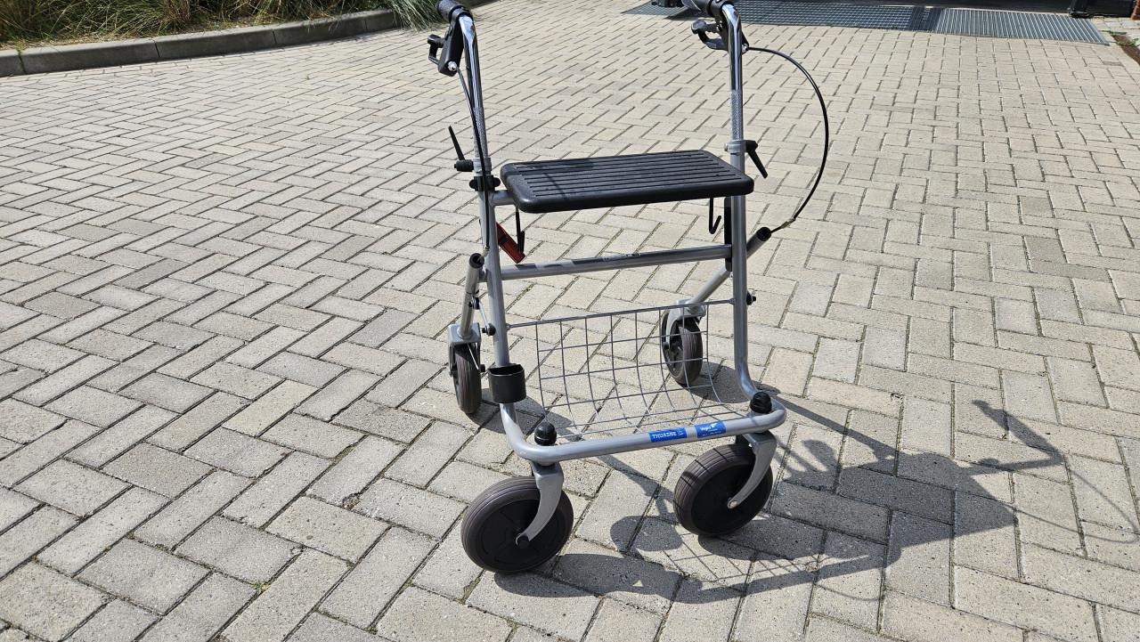 Rollator, in nieuwstaat, merk THUASNE