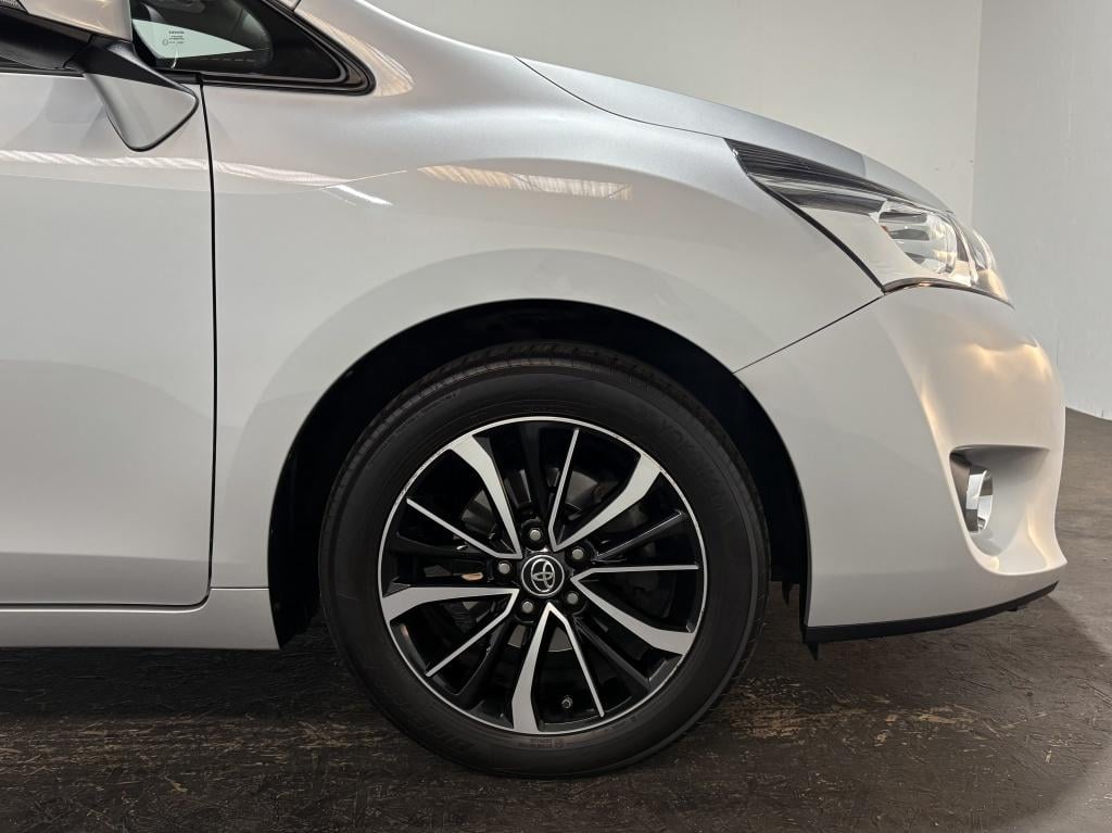 Toyota Corolla Verso 1.8 vvt-i skyview edition