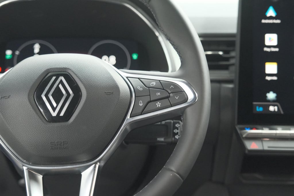 Renault Captur mild hybrid 160 edc techno | camera | navigatie | apple carp