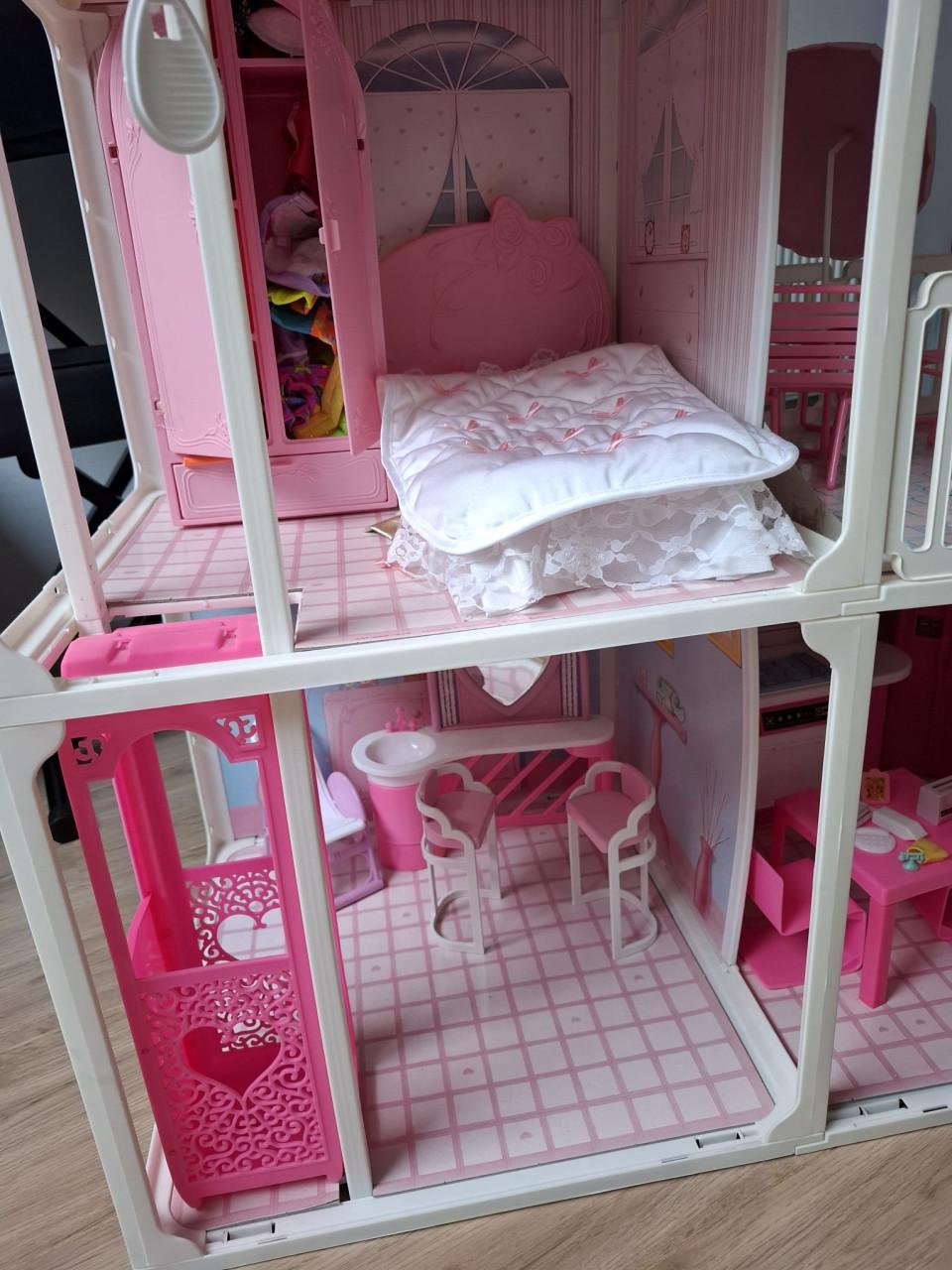 Vintage barbie poppenhuis