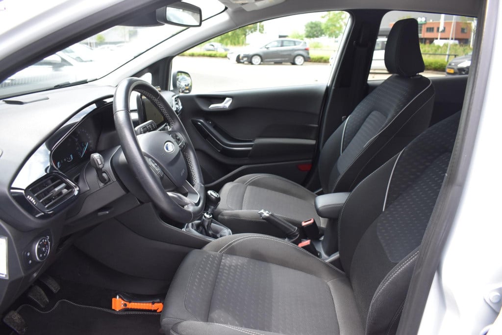 Ford Fiesta 1.0 ecoboost titanium | climate control | cruise control | acht