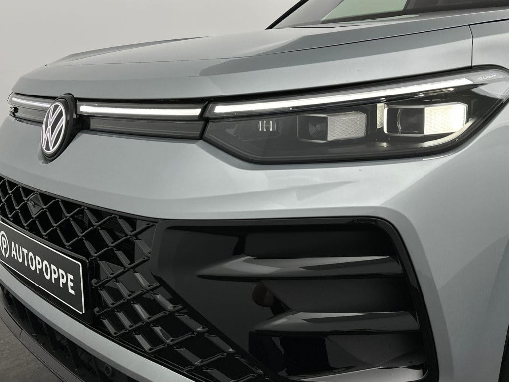Volkswagen Tayron r-line-edition 1.5 ehybrid 200 kw / 272 pk suv 6 v