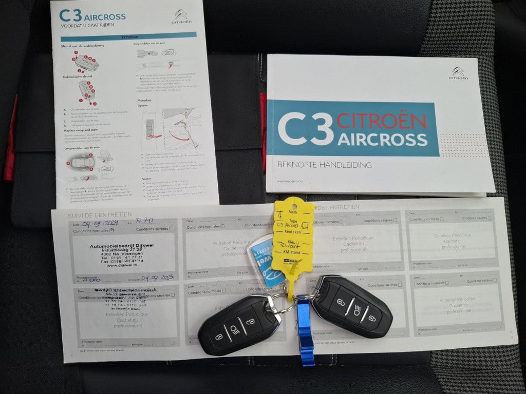 Citroen C3 Aircross suv 130 shine automaat pano/leer/trekhaak