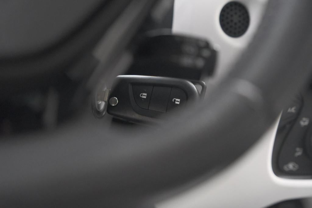 Citroen C1 1.0 vti feel | camera | apple carplay | airco | 5 deurs