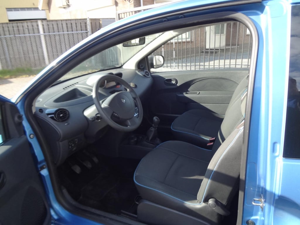 Renault Twingo 1.2-16v collection