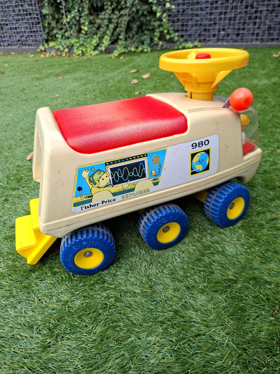 Fisher Price loopauto