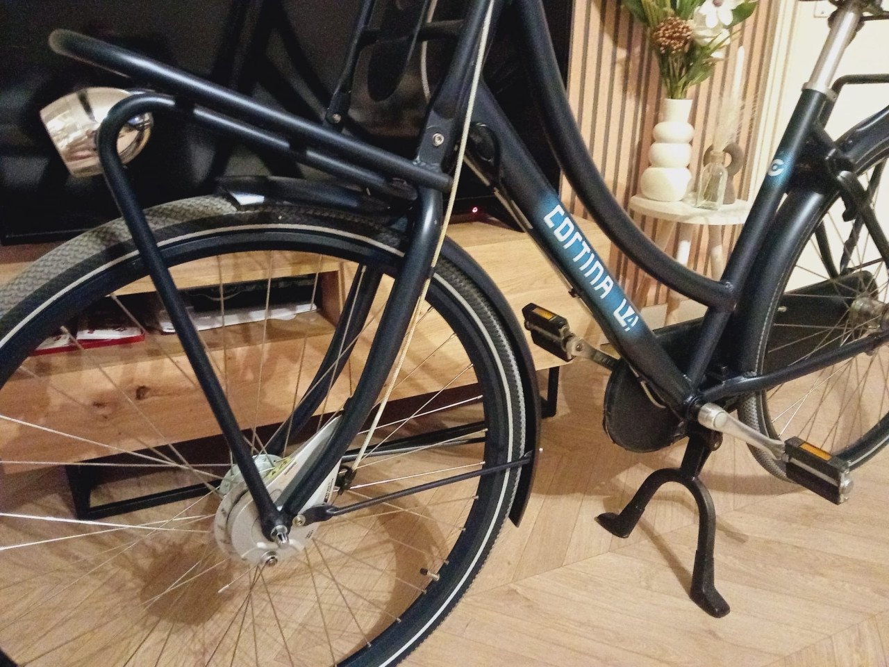 Prachtige CORTINA U4 dames fiets