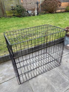 Hondenbench voor in de schuur hxlxb= 75x90x50