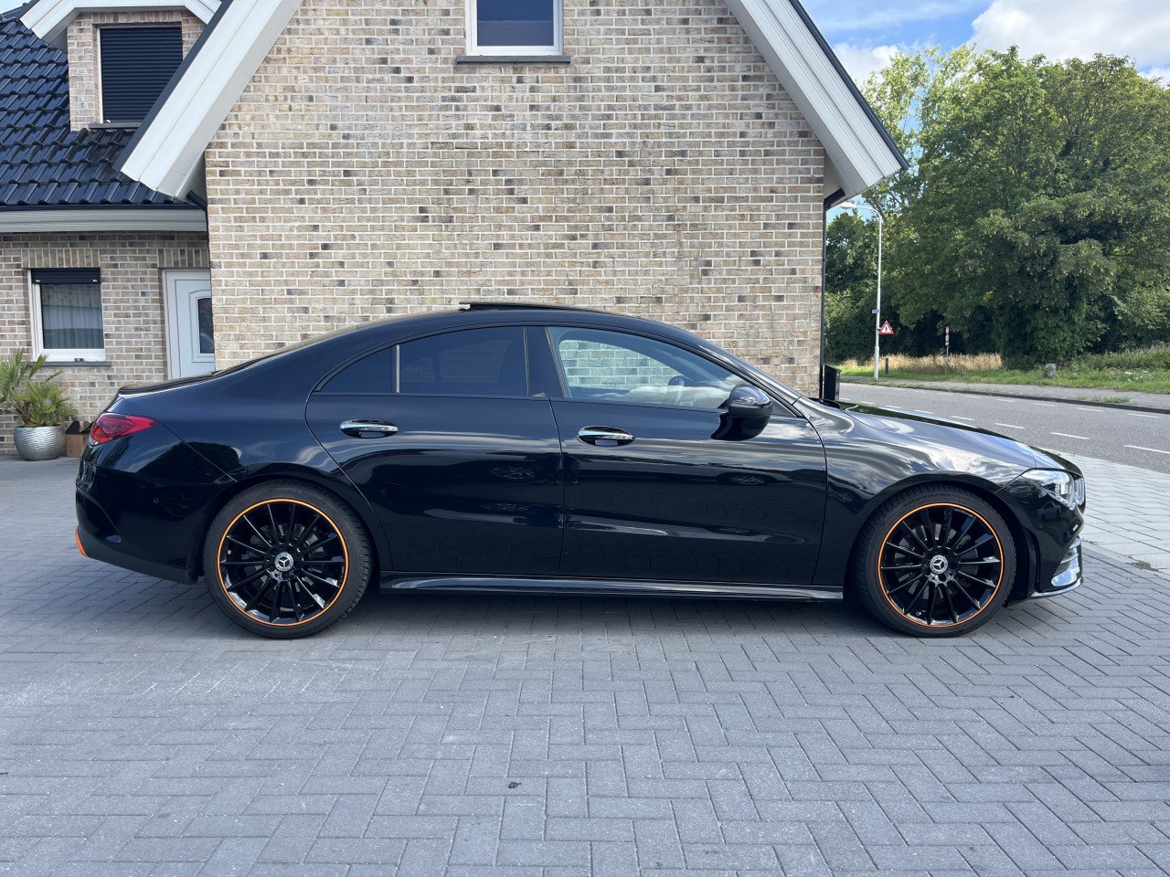 Mercedes CLA 200 Orange Art Edition 2019 Nieuw model Panodak AMG Pakket