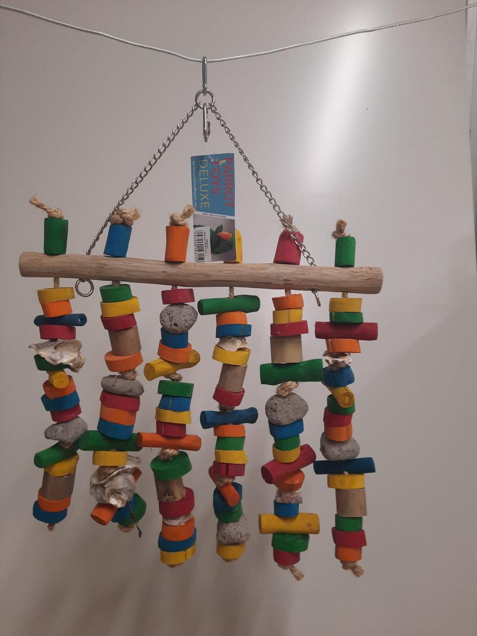 Ruime keuze uit vogelspeelgoed